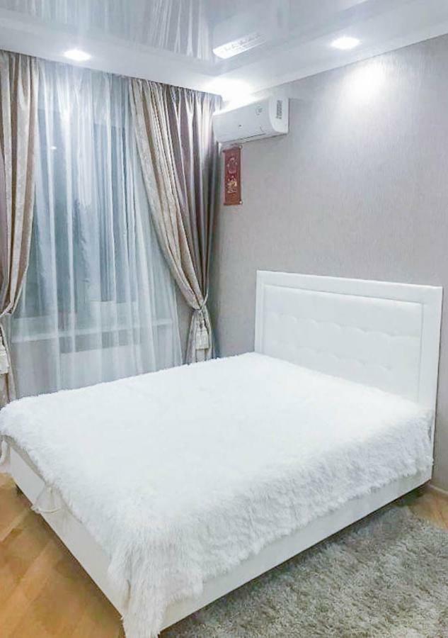 Rent-Kiev Apartment on LuxKlavdievskaya Eksteriør bilde