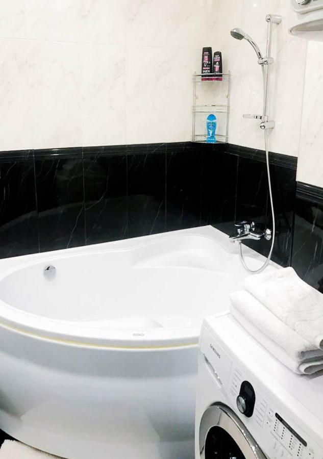 Rent-Kiev Apartment on LuxKlavdievskaya Eksteriør bilde